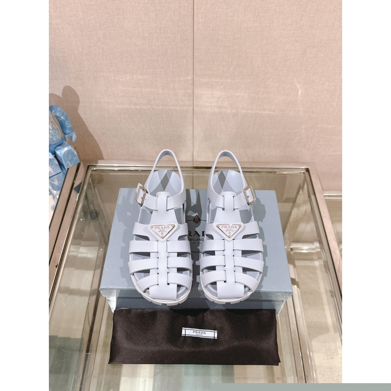 Pra*a sandals